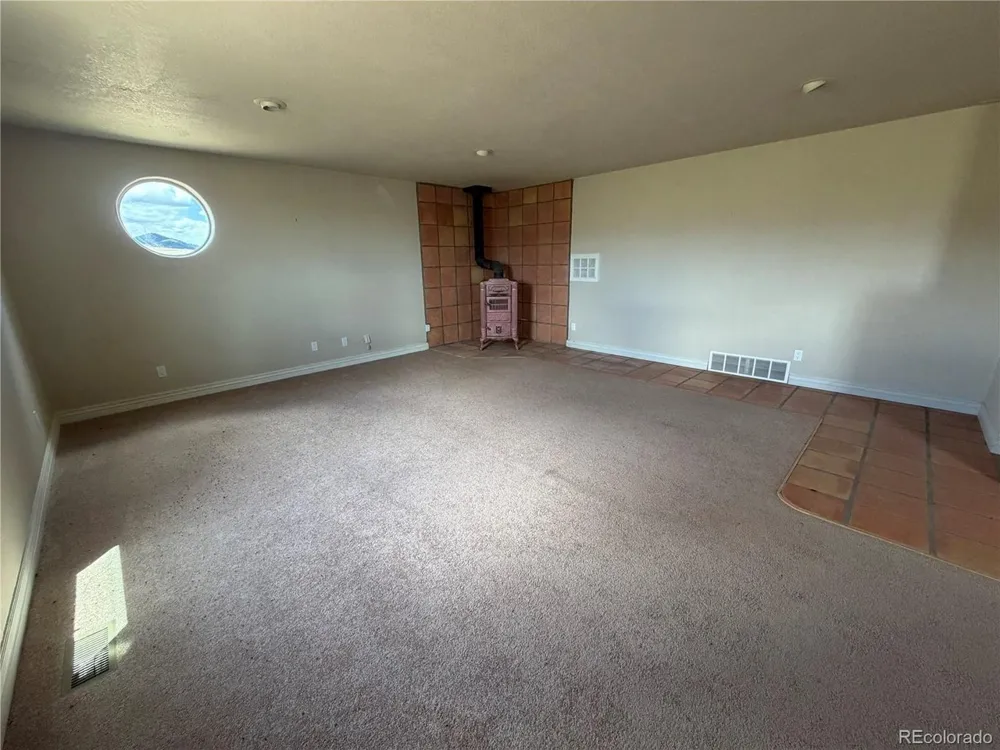 415 Oak Grove Circle Westcliffe, CO 81252