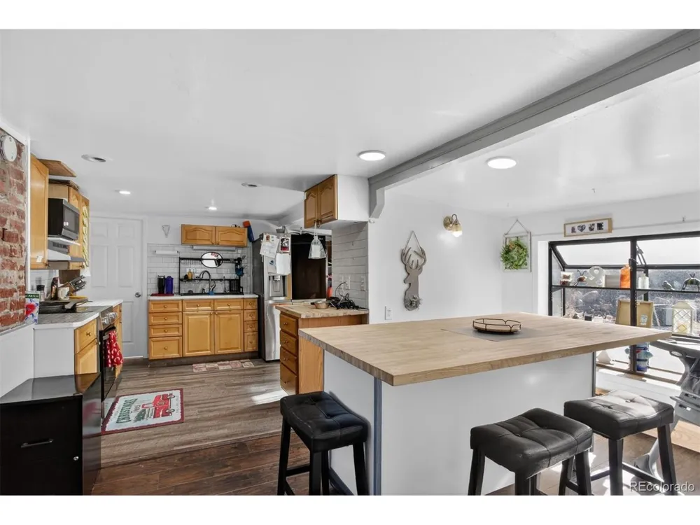885 Deframe Street Golden, CO 80401