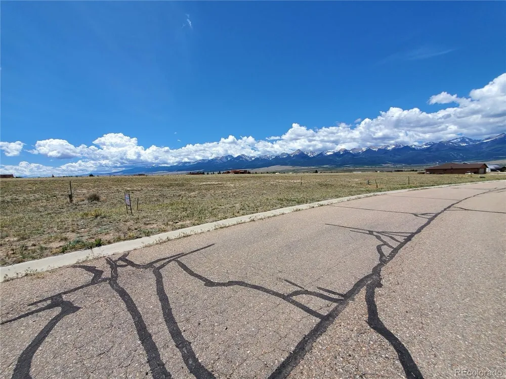 70 Mineral Road Westcliffe, CO 81252