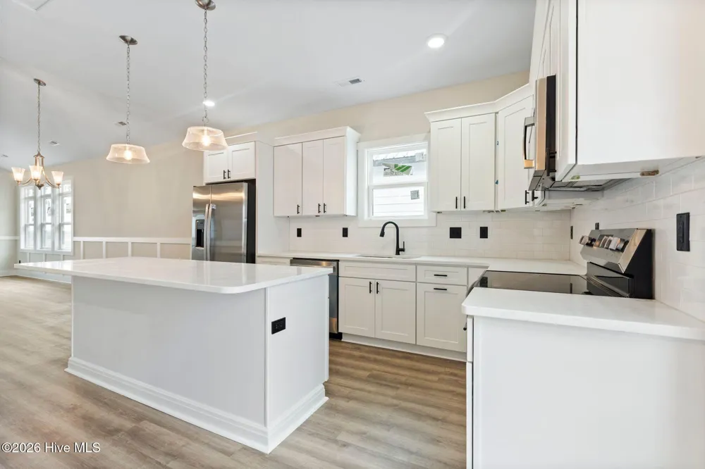 207 Shell Road #3a Surf City, NC 28445