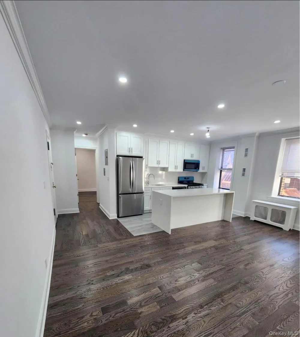 37-21 80th Street #2A Jackson Heights, NY 11372