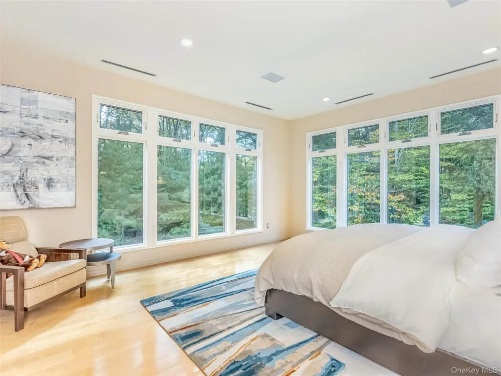 61 Top Ridge Trail White Lake, NY 12786