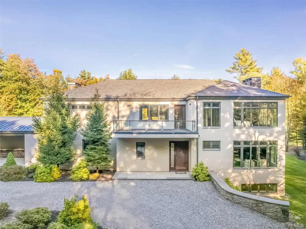 61 Top Ridge Trail White Lake, NY 12786