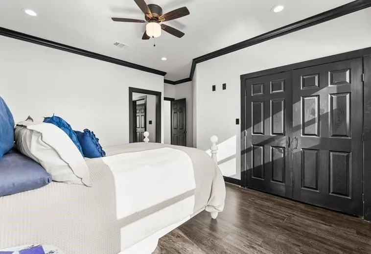 4514 Boulevard Street Bacliff, TX 77518