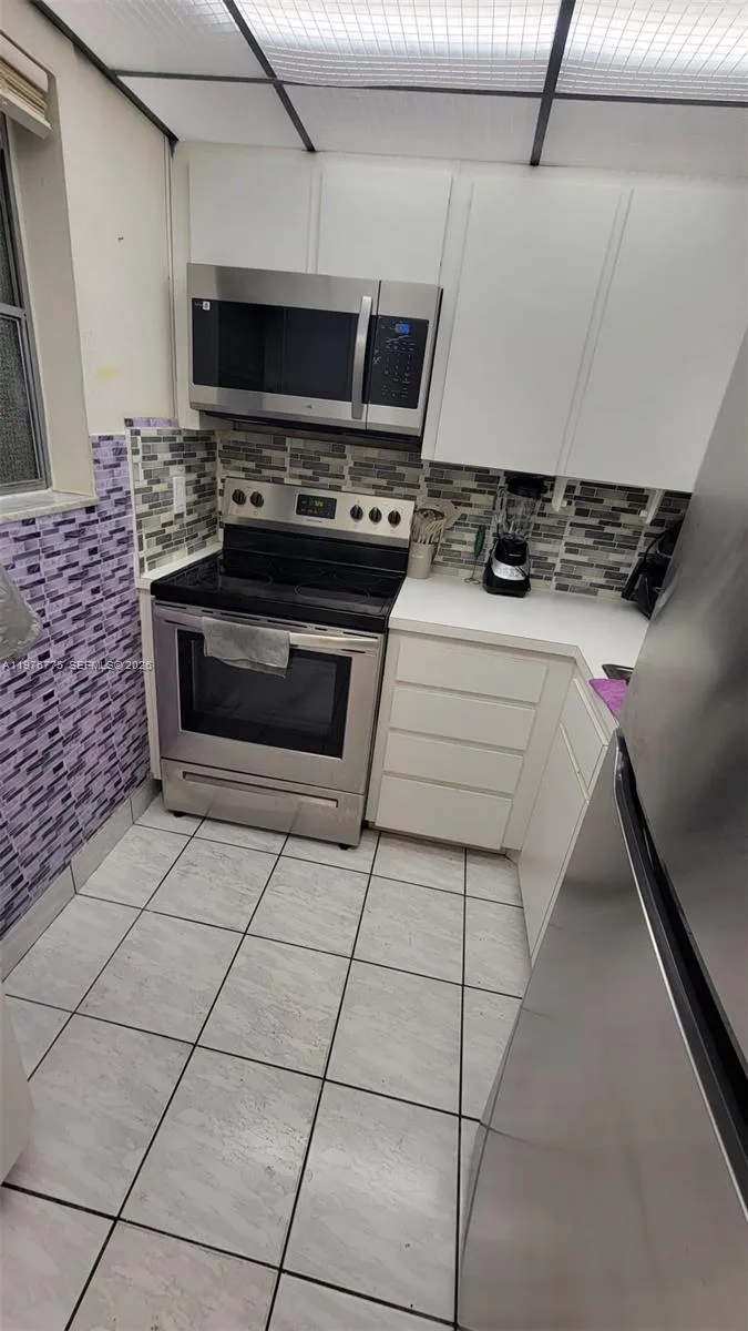 6820 W Flagler St #207 Miami, FL 33144