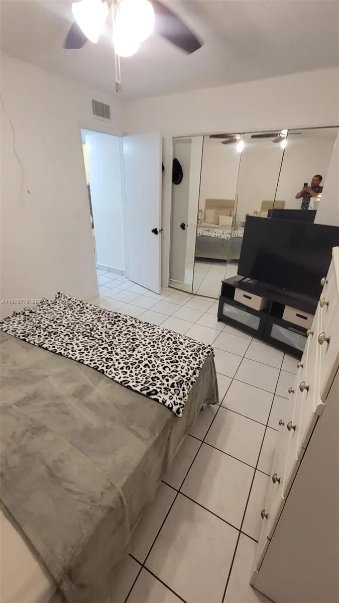 6820 W Flagler St #207 Miami, FL 33144