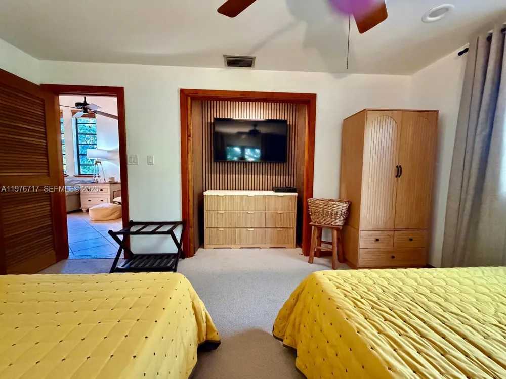 1615 Harbor Dr Marathon, FL 33050