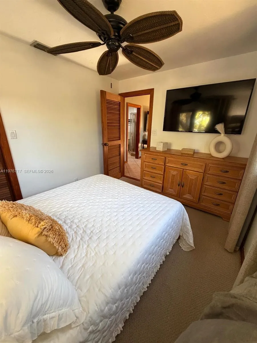 1615 Harbor Dr Marathon, FL 33050