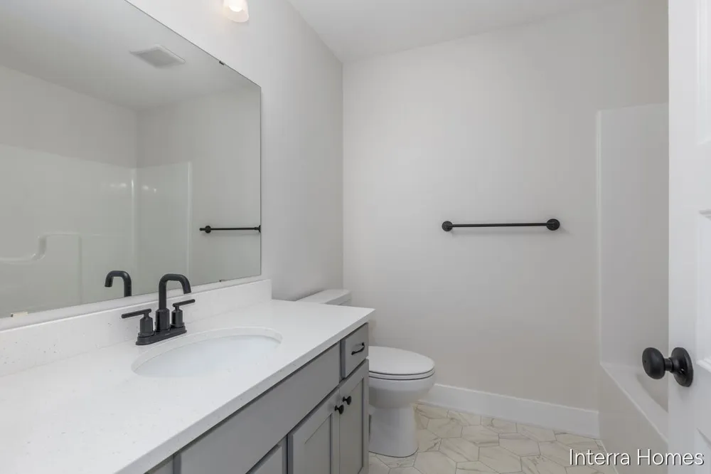 7931 Cresswell Court SE #29 Caledonia Township, MI 49316