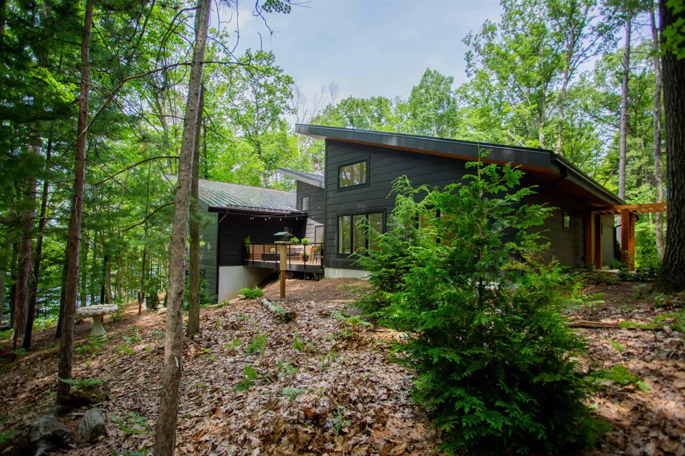 7103 Lake View Ridge Almira Township, MI 49650