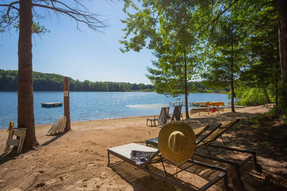 7103 Lake View Ridge Almira Township, MI 49650