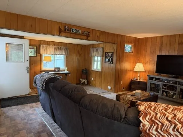 1690 Buena Vista Avenue Grant Township, MI 48748