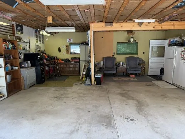 1690 Buena Vista Avenue Grant Township, MI 48748