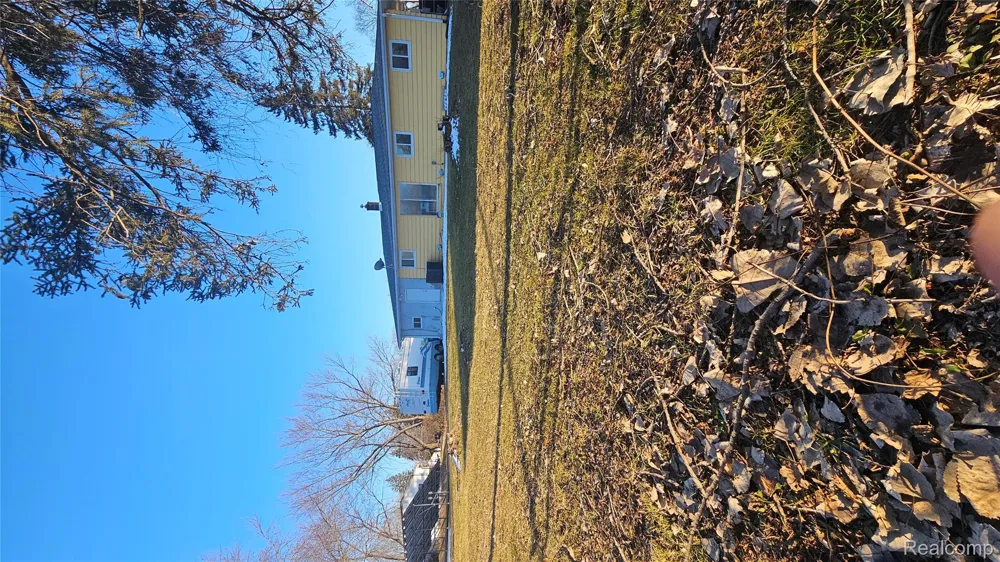 2315 Kansas Avenue Bridgeport Charter Township, MI 48601