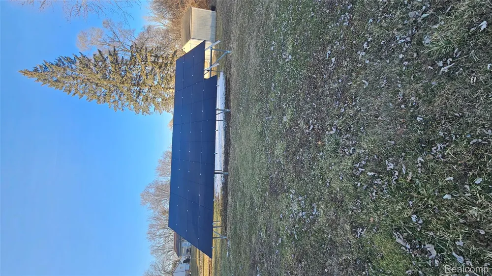 2315 Kansas Avenue Bridgeport Charter Township, MI 48601