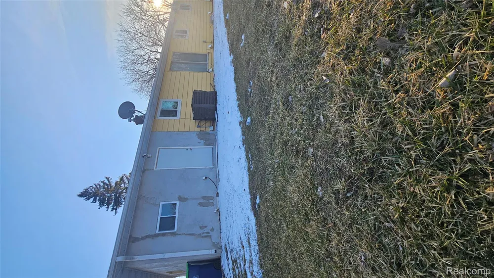 2315 Kansas Avenue Bridgeport Charter Township, MI 48601