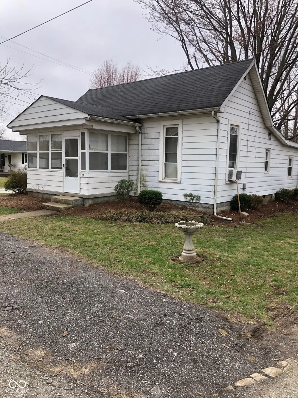 132 Southeast Street Charlottesville, IN 46117