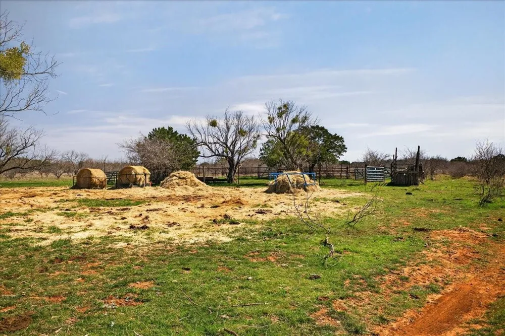 4140 State Highway 16 Graford, TX 76449