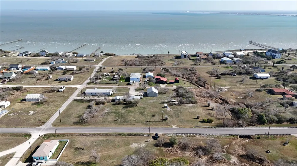 628 Third Street Bayside, TX 78340
