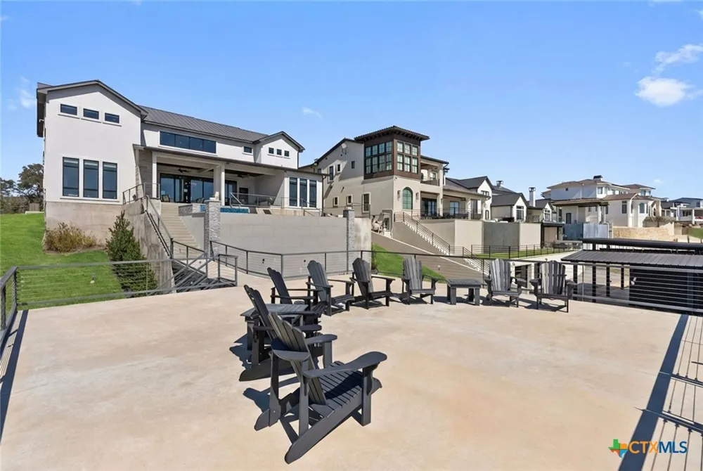121 Houdini Way Kingsland, TX 78639