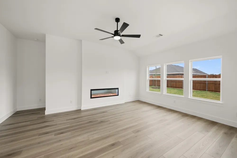309 Sequoia Lane Denton, TX 76210