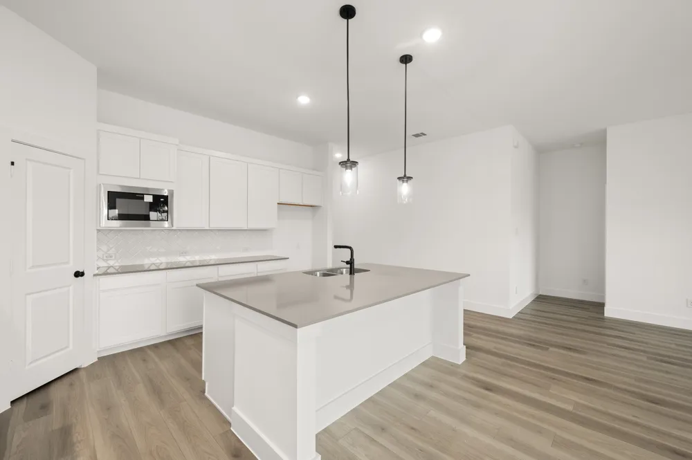 309 Sequoia Lane Denton, TX 76210