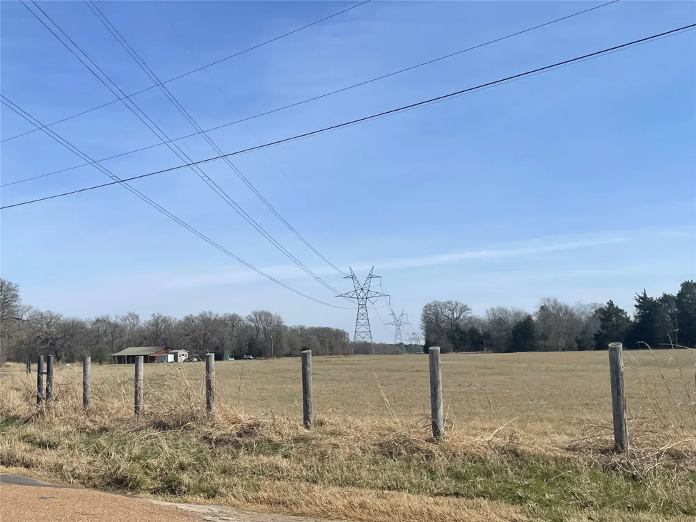 1226 Vz County Road Grand Saline, TX 75140