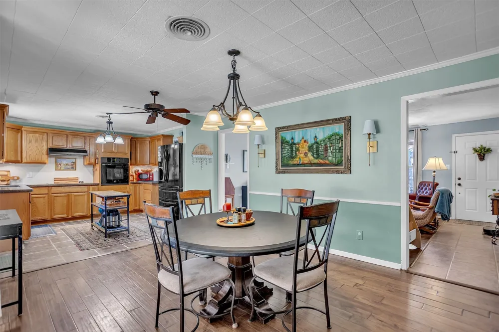 709 Hurstview Drive Hurst, TX 76053
