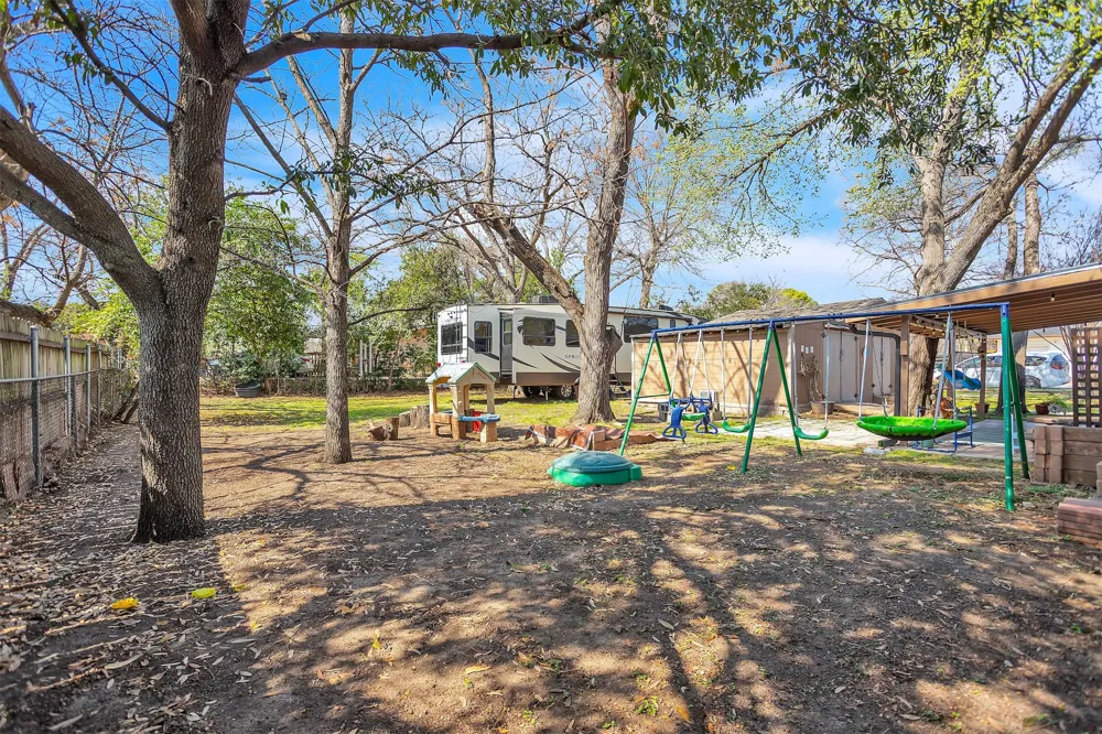 709 Hurstview Drive Hurst, TX 76053