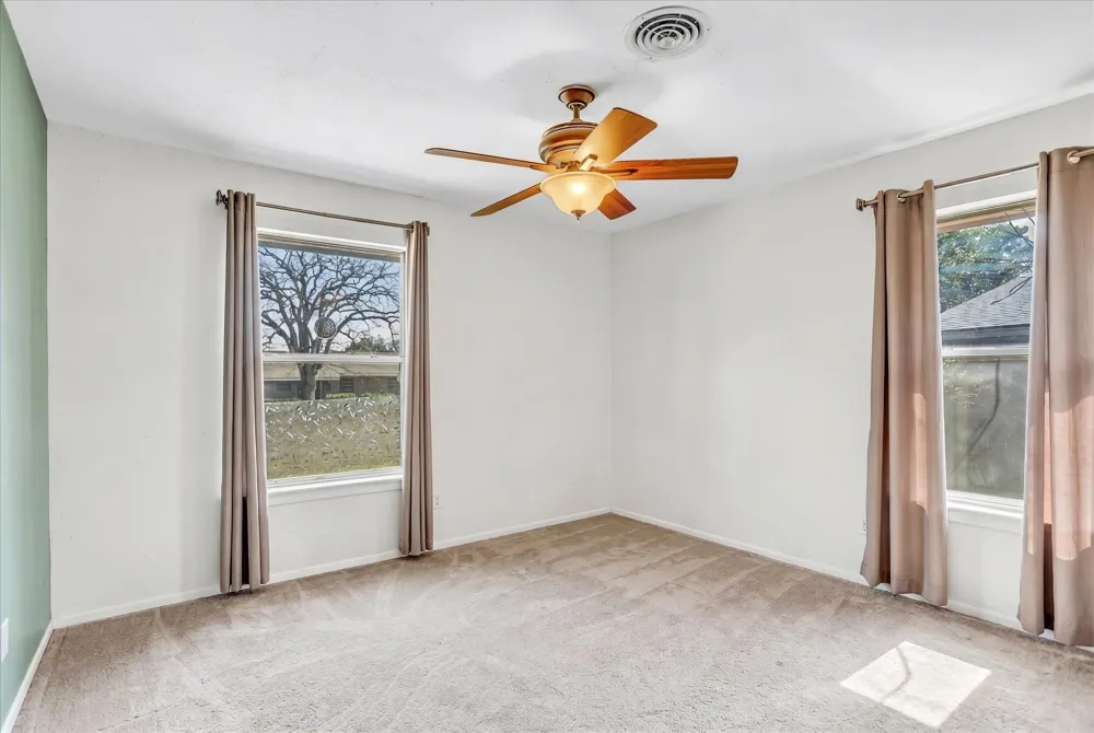 709 Hurstview Drive Hurst, TX 76053