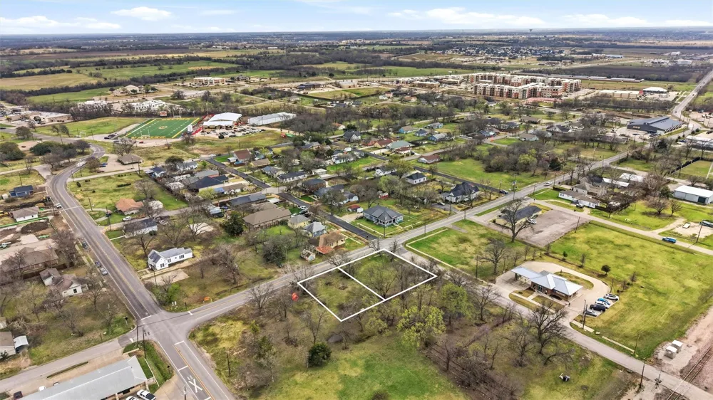 212 E Walnut Street Celina, TX 75009