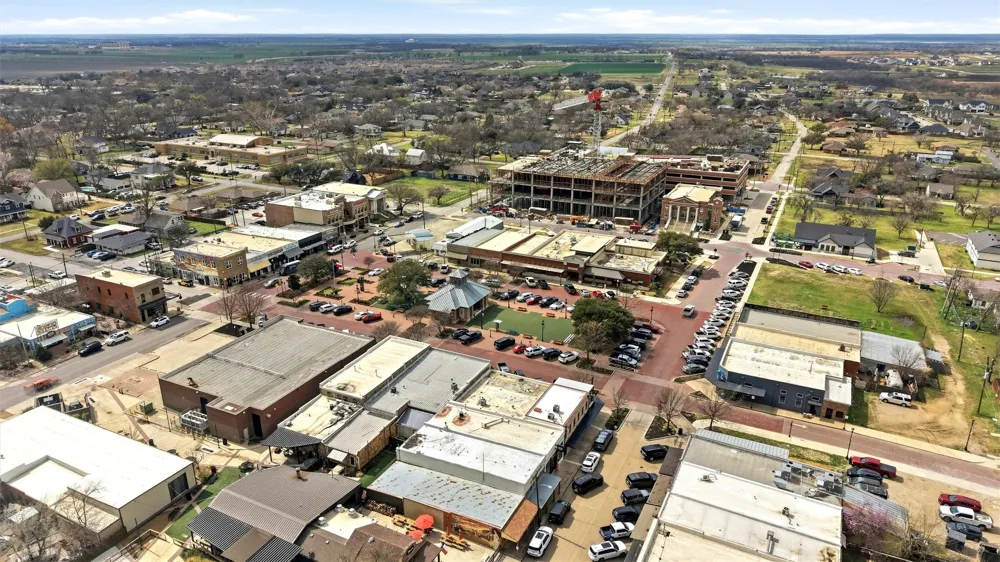 212 E Walnut Street Celina, TX 75009