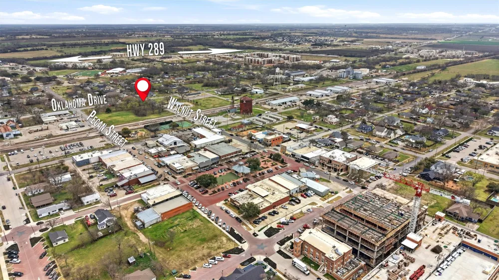 212 E Walnut Street Celina, TX 75009