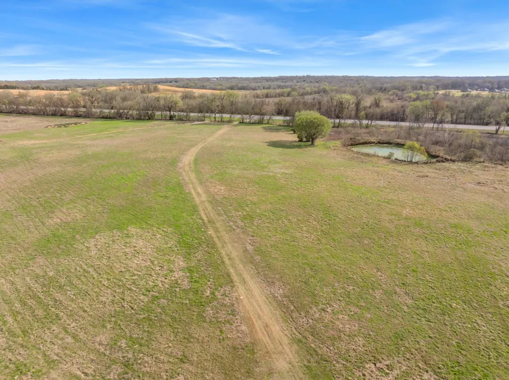 15548 Highway 80 Edgewood, TX 75117