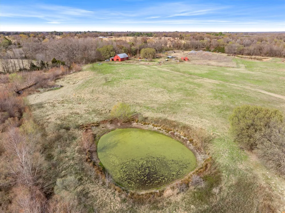 15548 Highway 80 Edgewood, TX 75117