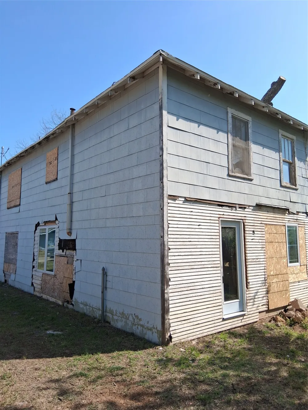 208 E 4th Street Coleman, TX 76834