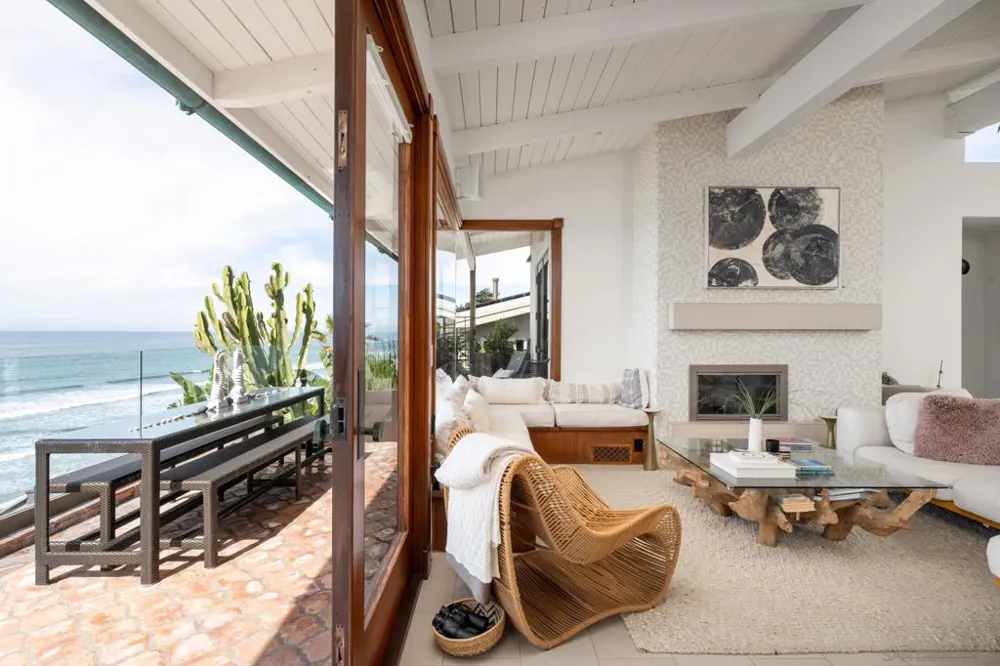 1370 Neptune Encinitas, CA 92024