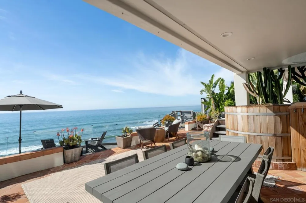 1370 Neptune Encinitas, CA 92024