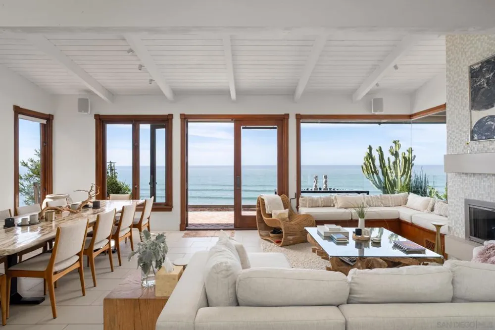 1370 Neptune Encinitas, CA 92024