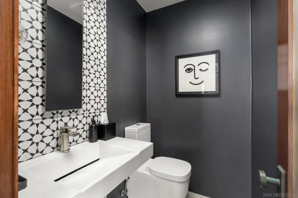 1370 Neptune Encinitas, CA 92024