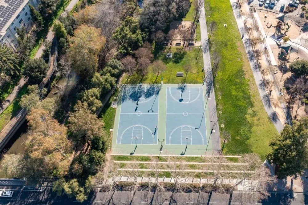 101 Sunnyside Court Campbell, CA 95008