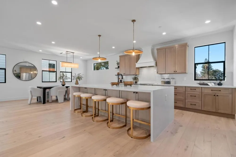 101 Sunnyside Court Campbell, CA 95008