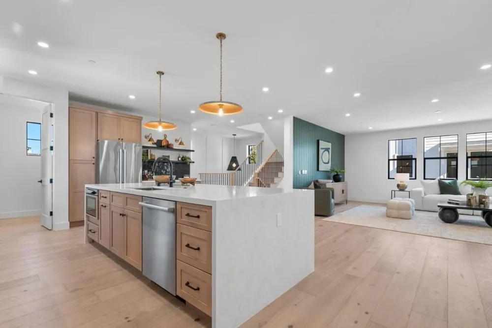 101 Sunnyside Court Campbell, CA 95008