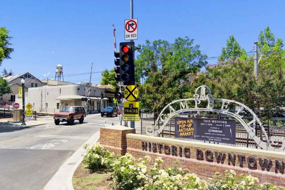 101 Sunnyside Court Campbell, CA 95008