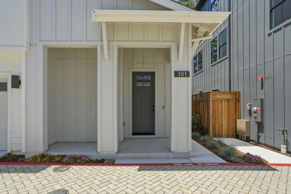 101 Sunnyside Court Campbell, CA 95008