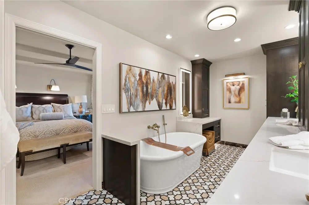 2065 Phalarope Court Costa Mesa, CA 92626