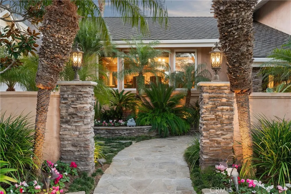 2065 Phalarope Court Costa Mesa, CA 92626