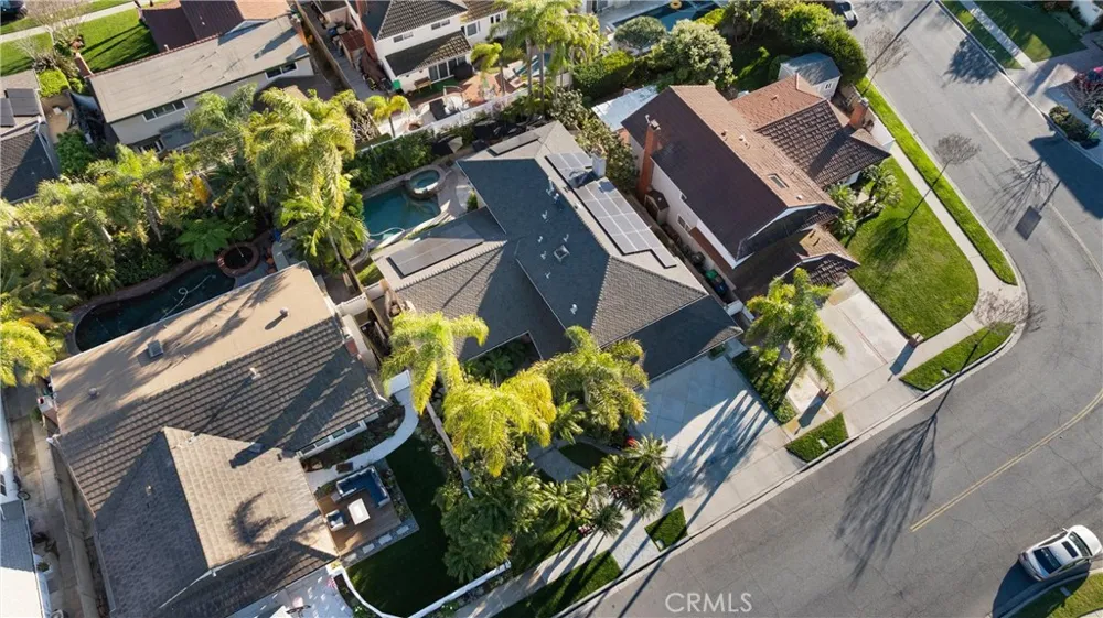 2065 Phalarope Court Costa Mesa, CA 92626