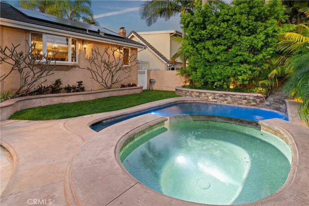 2065 Phalarope Court Costa Mesa, CA 92626
