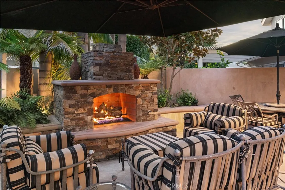 2065 Phalarope Court Costa Mesa, CA 92626